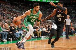 开云体育-塔图姆回归赛场，精彩发挥首场状态亮眼，快船观众沸腾！的简单介绍