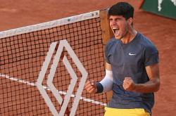 开云-费德勒连续二十场比赛得分超过战术调整，澳大利亚队挑战极限！的简单介绍